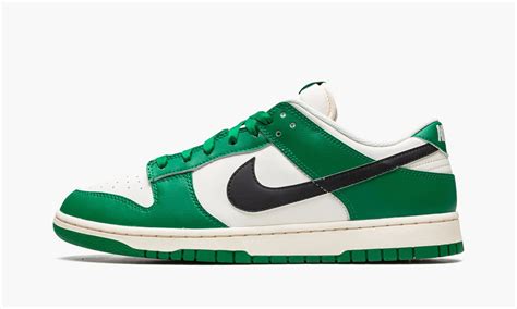 nike dunk low malachite green